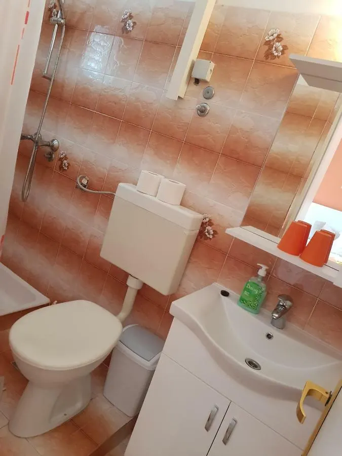 Rooms Neda Rab Town Croazia