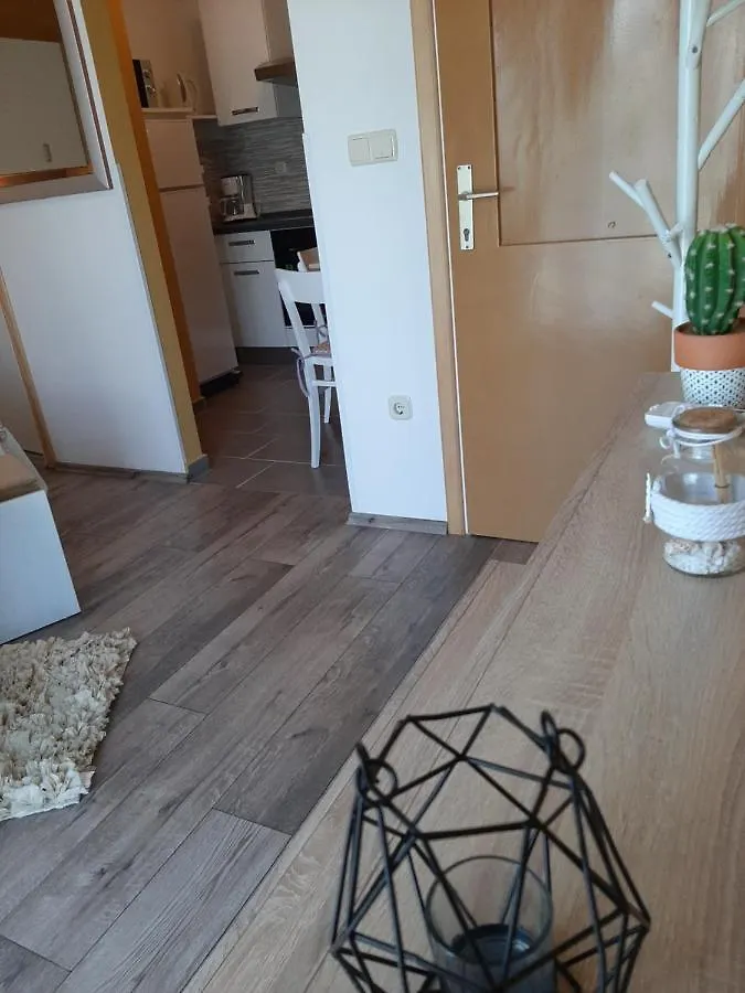 Affittacamere Rooms Neda Rab Town