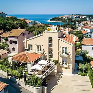 Boutique Oasi Frühstückspension Pjescana Uvala